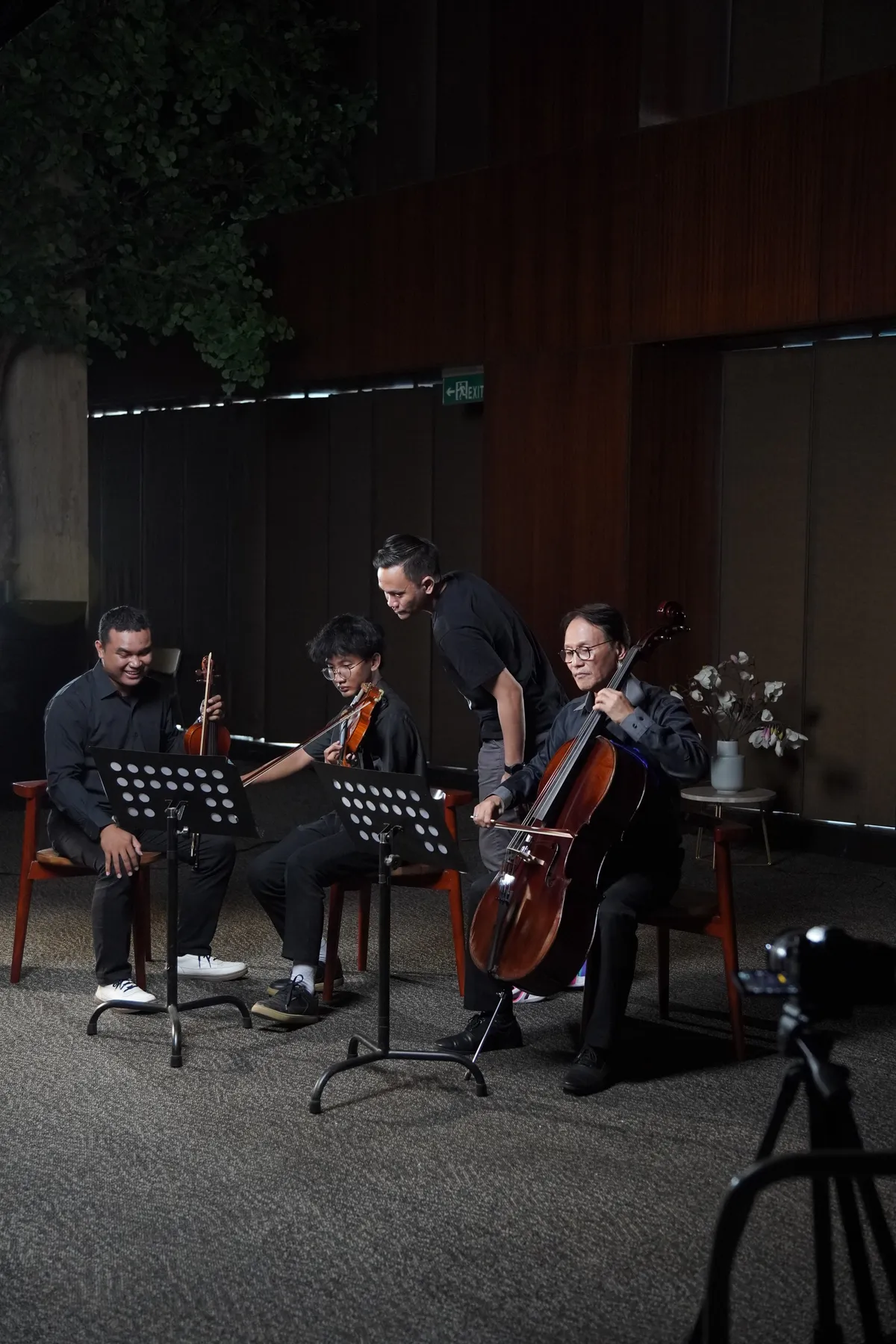 GKDI Worship di balik layar