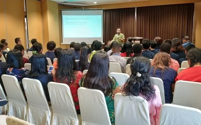 Konferensi - gkdi 7