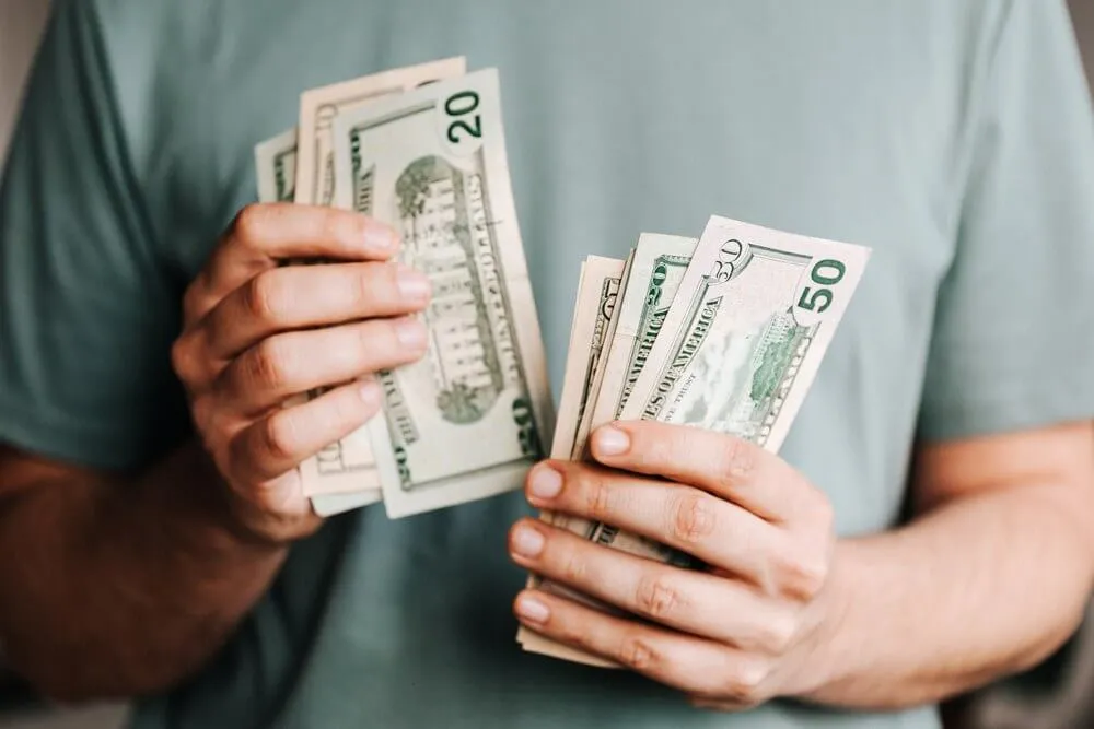 都是钱惹的祸:警惕金钱奴仆的3个征兆